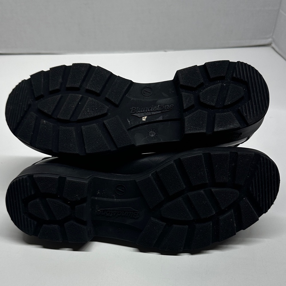 Blundstone black Chelsea boots 10 - Picture 9 of 13